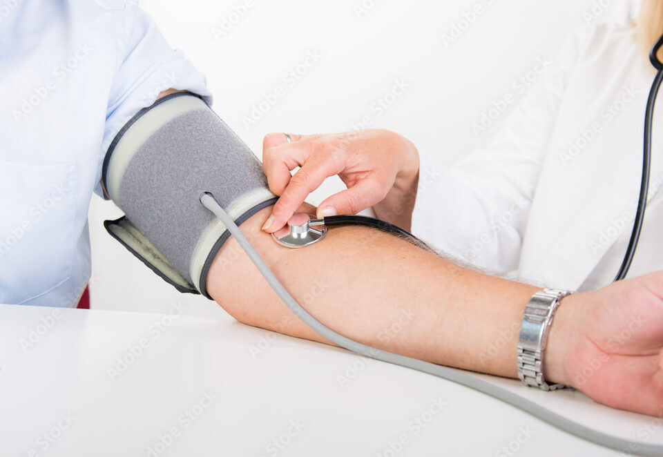 1000 F 68236723 w5 Mqo1p Nh Fz U Ikdx J1se ZW8 XR5d Srpie Bluthochdruck